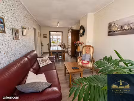 maison 6 pièces 107 m²