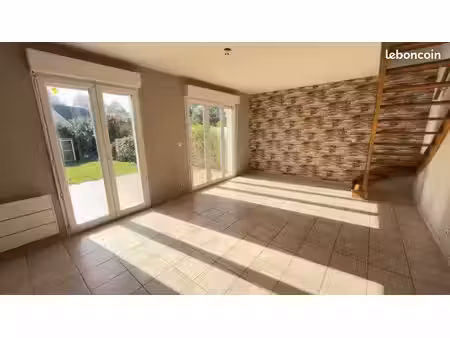 maison mitoyenne avec jardin