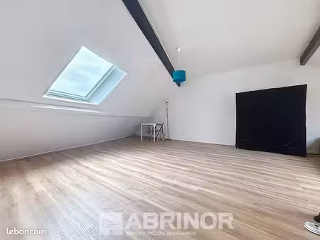 studio 1 pièce 26 m²