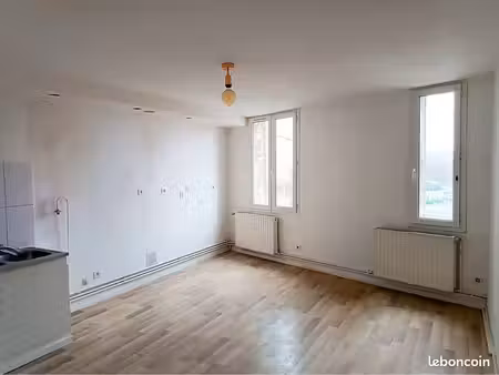 t3 de 75 m² – 2 chambres – 650 charges comprises – sallaumines – libre