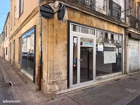 local commercial en angle de rue 50m2 rdc + 60 sous solm2