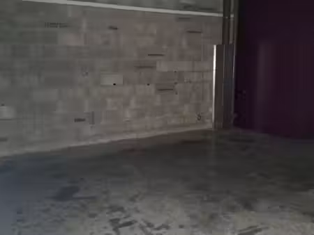 local commercial 40 m²