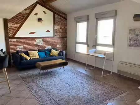 location meublée appartement 3 pièces 60 m² à toulouse (31000)  1 100 €