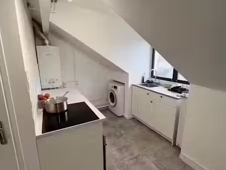 location meublée appartement 3 pièces 48 m² à melun (77000)  1 050 €