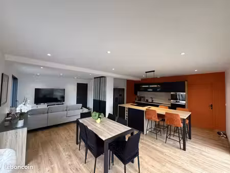 maison neuve de 2026  80 m² habitables  terrain clôturé de 486 m²  proche du centre-ville 