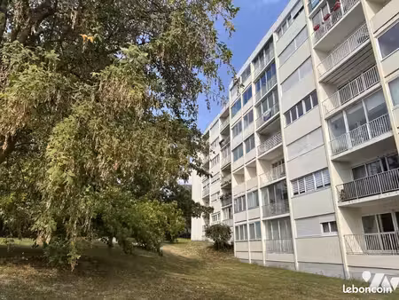 appartement 5 pièces 95 m²