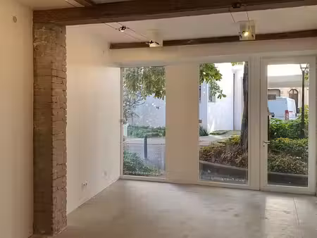 local professionnel 31 m² avec vitrine – vieille ville de nancy – 750 cc
