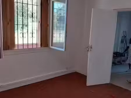 location appartement 3 pièces 53 m² à pantin (93500)  1 300 €