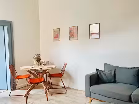 bel appartement  parking  terrasse