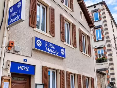 maison 14 pièces 202 m²