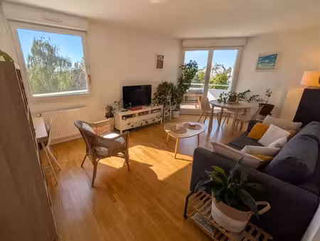 appartement 2 pièces - 48 m² + terrasse 16 7 m²