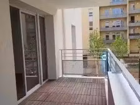 location appartement 1 pièce 25 m² à nancy (54000)  475 €