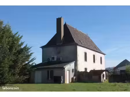 propriété 6 pièces 270 m²