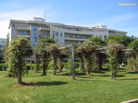 f2 46m2 au calme lumineux avec jardin  terrasse et ascenseur quartier salengro filature