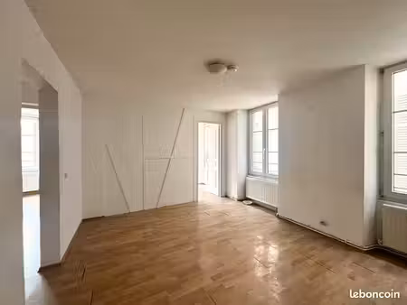 appartement 4 pièces 62 m²