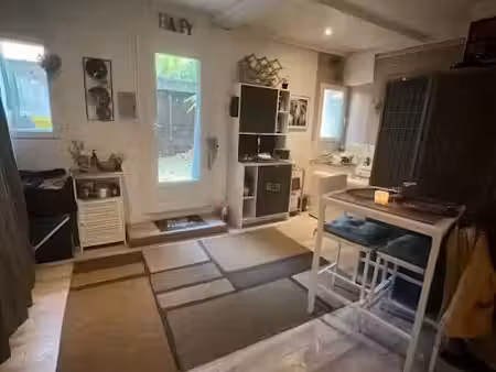 location appartement 1 pièce 25 m² à marseille 11ème (13011)  550 €