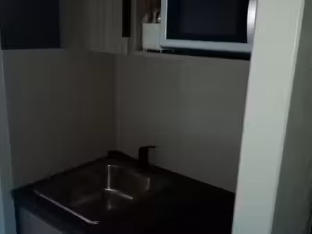 loue studio meublé