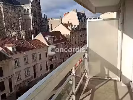 location appartement 2 pièces 41.36 m² à nancy (54000)  599 €