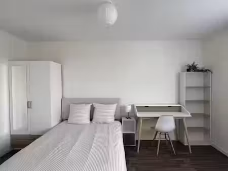location meublée appartement 2 pièces 45 m² à limoges (87000)  640 €