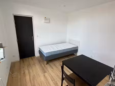 studio meublé