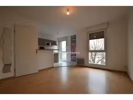 location appartement 2 pièces 36 m² à rouen (76000)  467 €