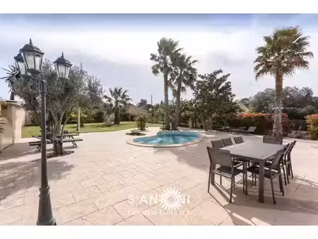 villa