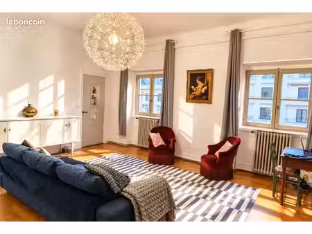 haussmannien hyper centre 147m²