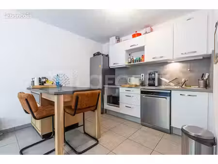 appartement 2 pièces 44 m²