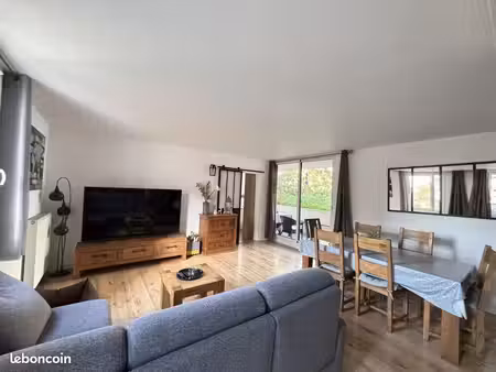 appartement 6 pièces 105 m²