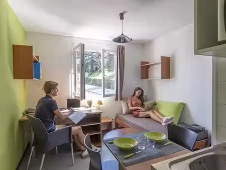 studio 1 pièce 17 m²