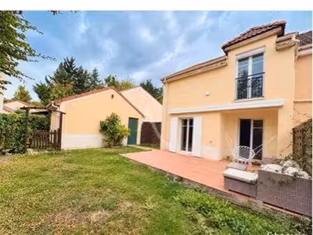 charmante maison au boisparisis