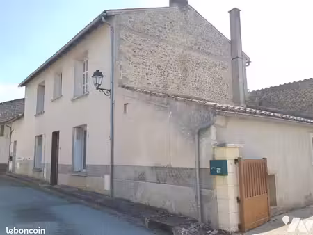maison 7 pièces 140 m²