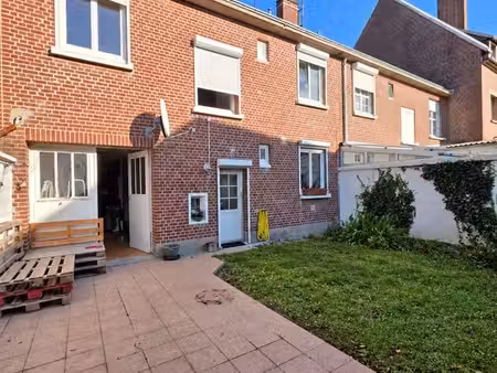 maison 6 pièces 105 m²