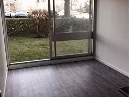 appartement 1 pièce 19 6m2