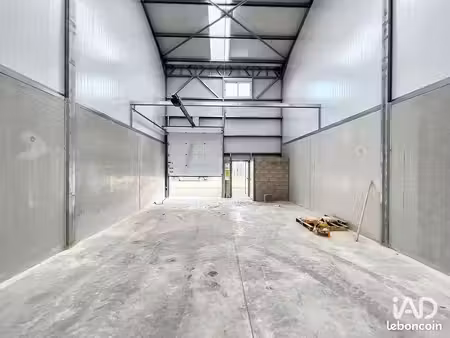 local 132 m² brie-comte-robert