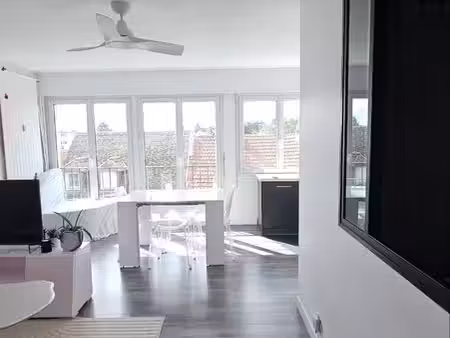 appartement 2 pièces  lumineux et fonctionnel proche de la gare de melun - 45m2