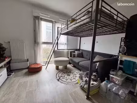 studio 1 pièce 23 m²