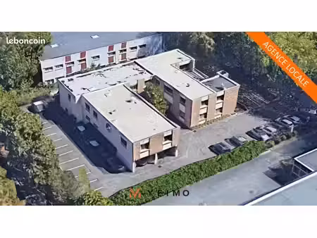 local d'activite 1130 m² buc