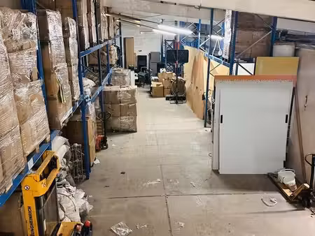 local d'activite 371 m² carrières-sur-seine