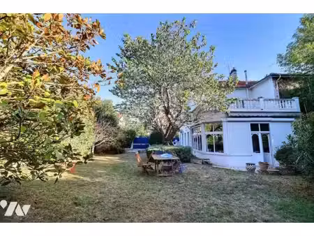 maison de luxe à vendre dans le quartier la varenne