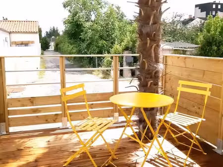 location studio meublé
