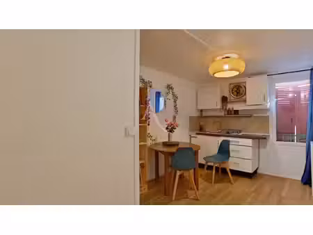 location appartement 1 pièce  16.42m²  gréoux