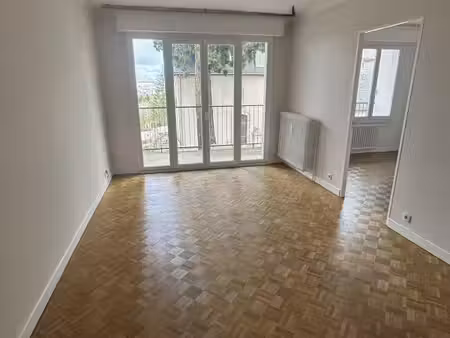 location t3 rodez sans frais d'agence