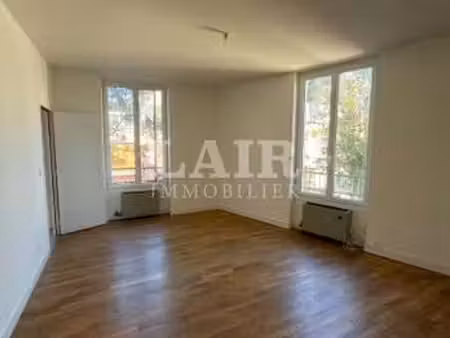 location appartement 2 pièces à alençon (61000) : à louer 2 pièces / 49m² alençon