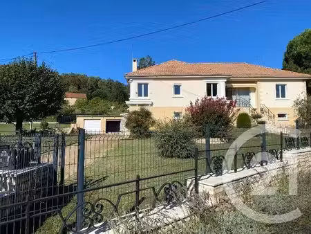 maison à louer - 6 pièces - 200 35 m2 - sarlat la caneda - 24 - aquitaine