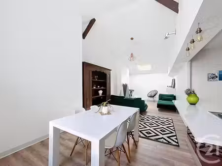 appartement f3 bis à louer - 4 pièces - 80 32 m2 - bordeaux - 33 - aquitaine