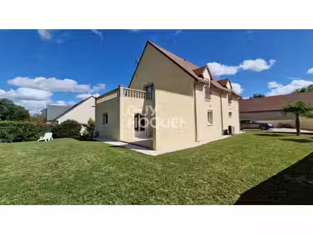 maison nogent le phaye 6 pièce(s) 175 m2