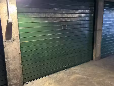 garage plein centre ville