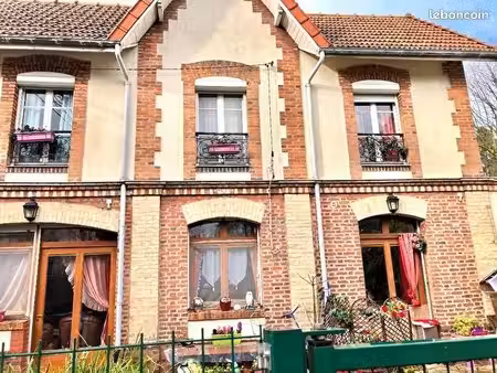maison 4 pièces 98 m²