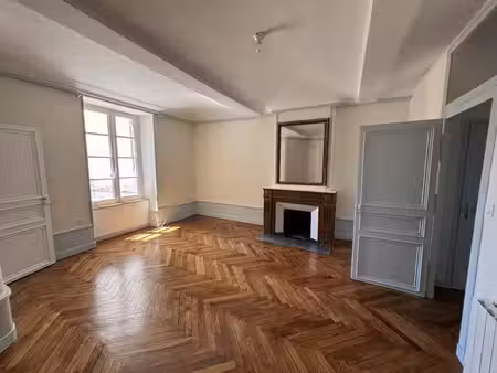 appartement n°4-t1 rue des farges le puy en velay